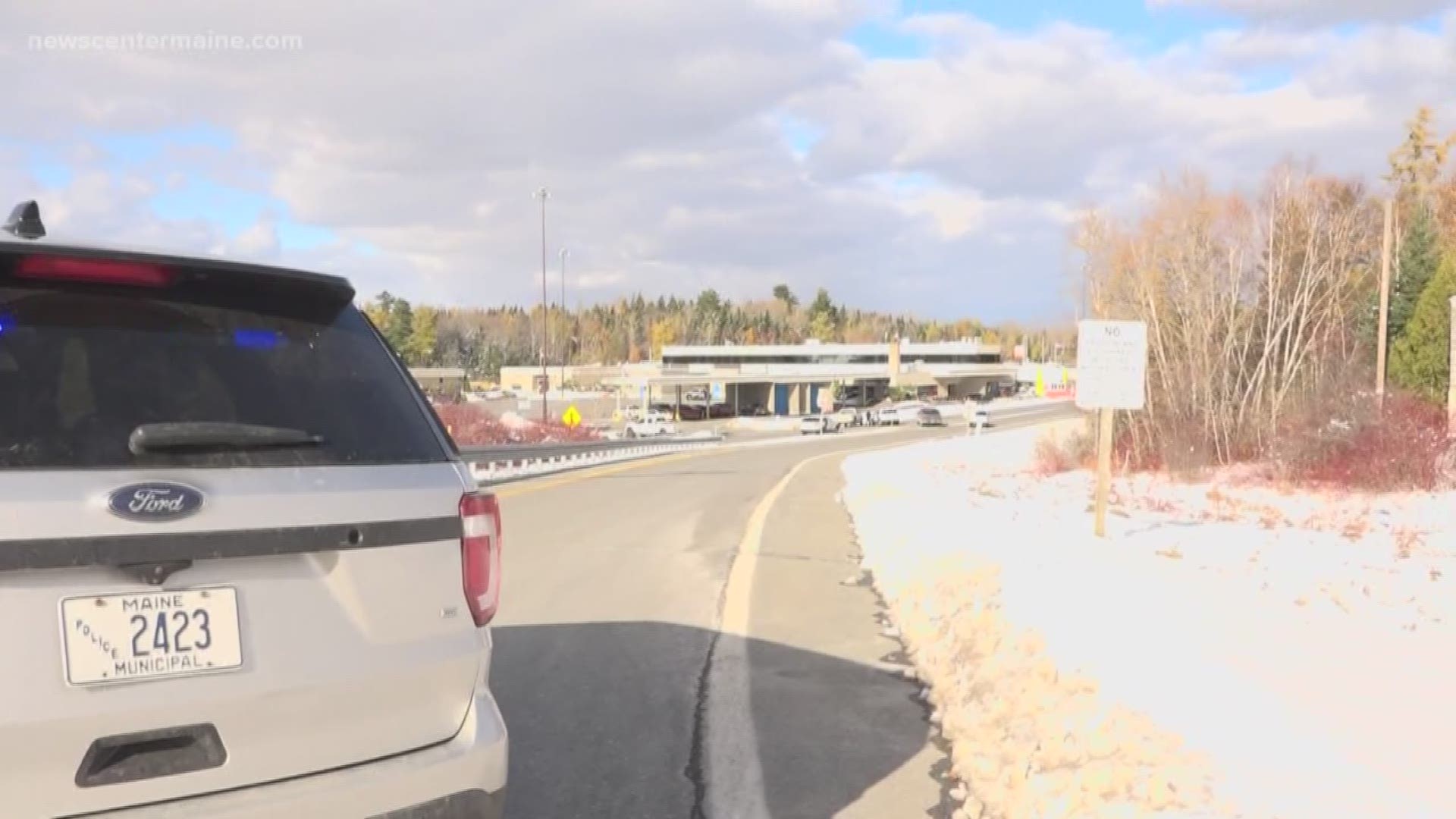 Incident closes border crossing in Houlton