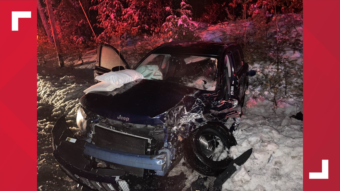 Head-on collision in Naples due to icy roads | newscentermaine.com - Vimarsana News