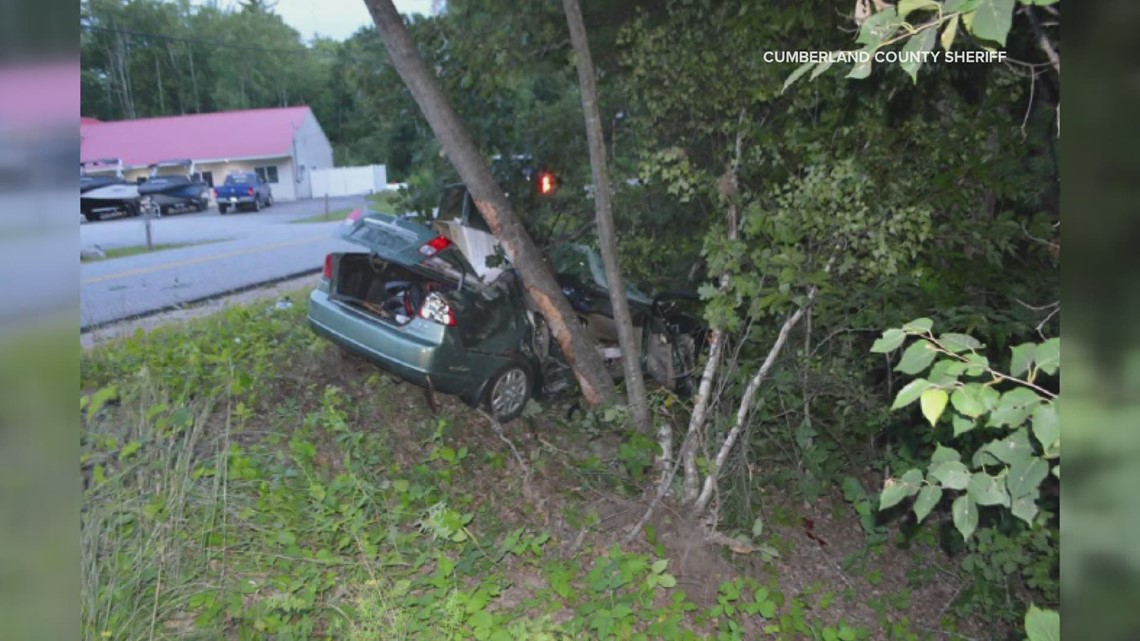 Two Seriously injured in Naples car crash