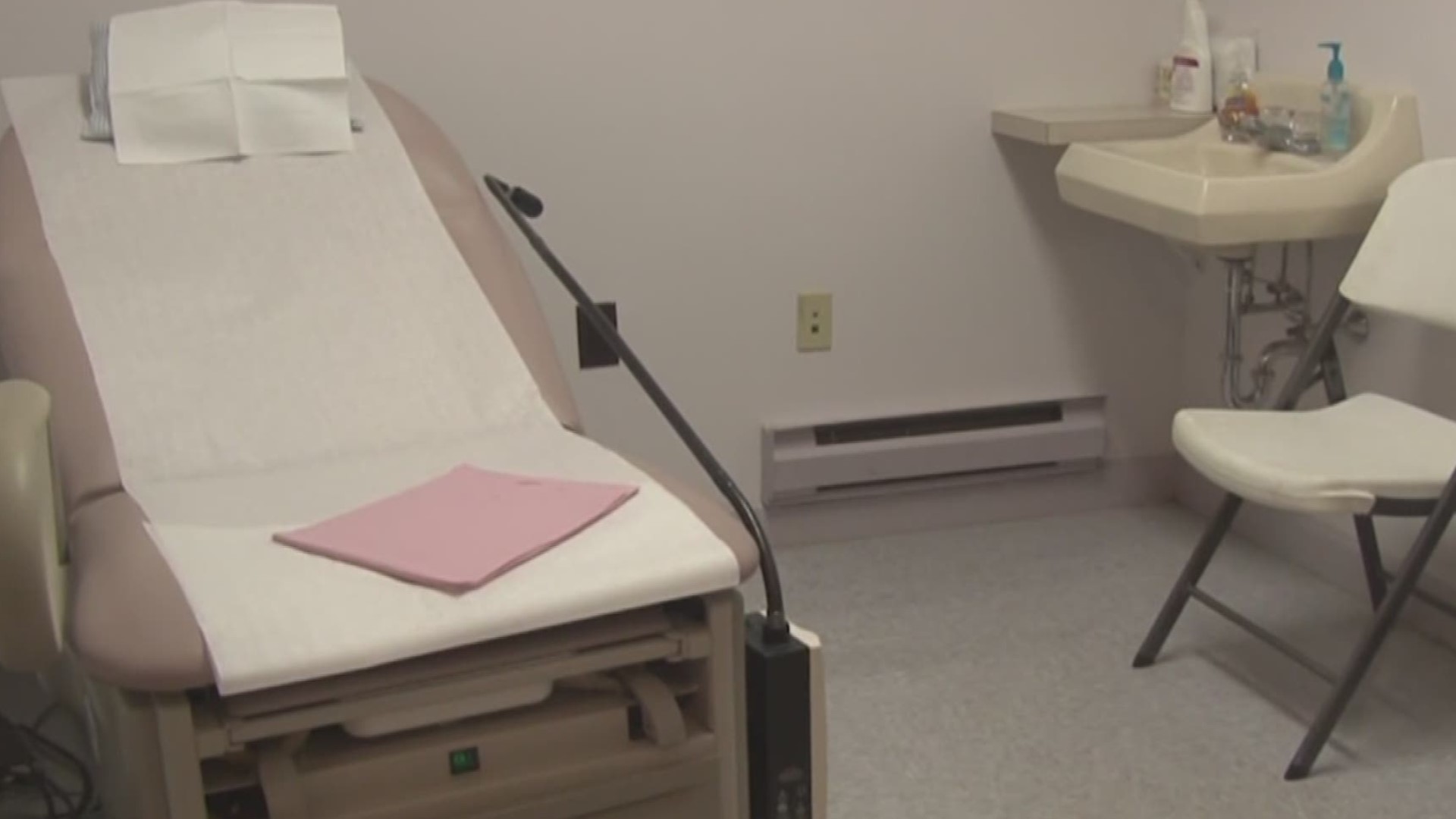 The Maine House voted Tuesday to pass a bill that would allow medical personnel other than doctors to perform abortions.