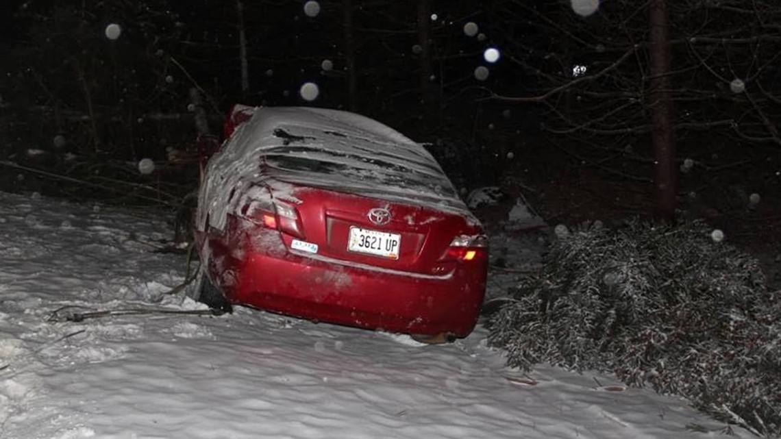 Burglar in Dixmont crashes car after fleeing the scene