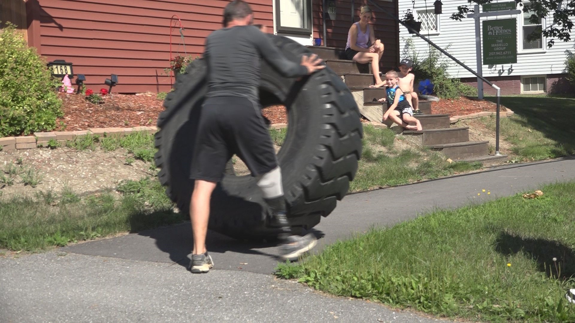 Maine man finishes 400-pound tire flip race with a prosthetic leg ...