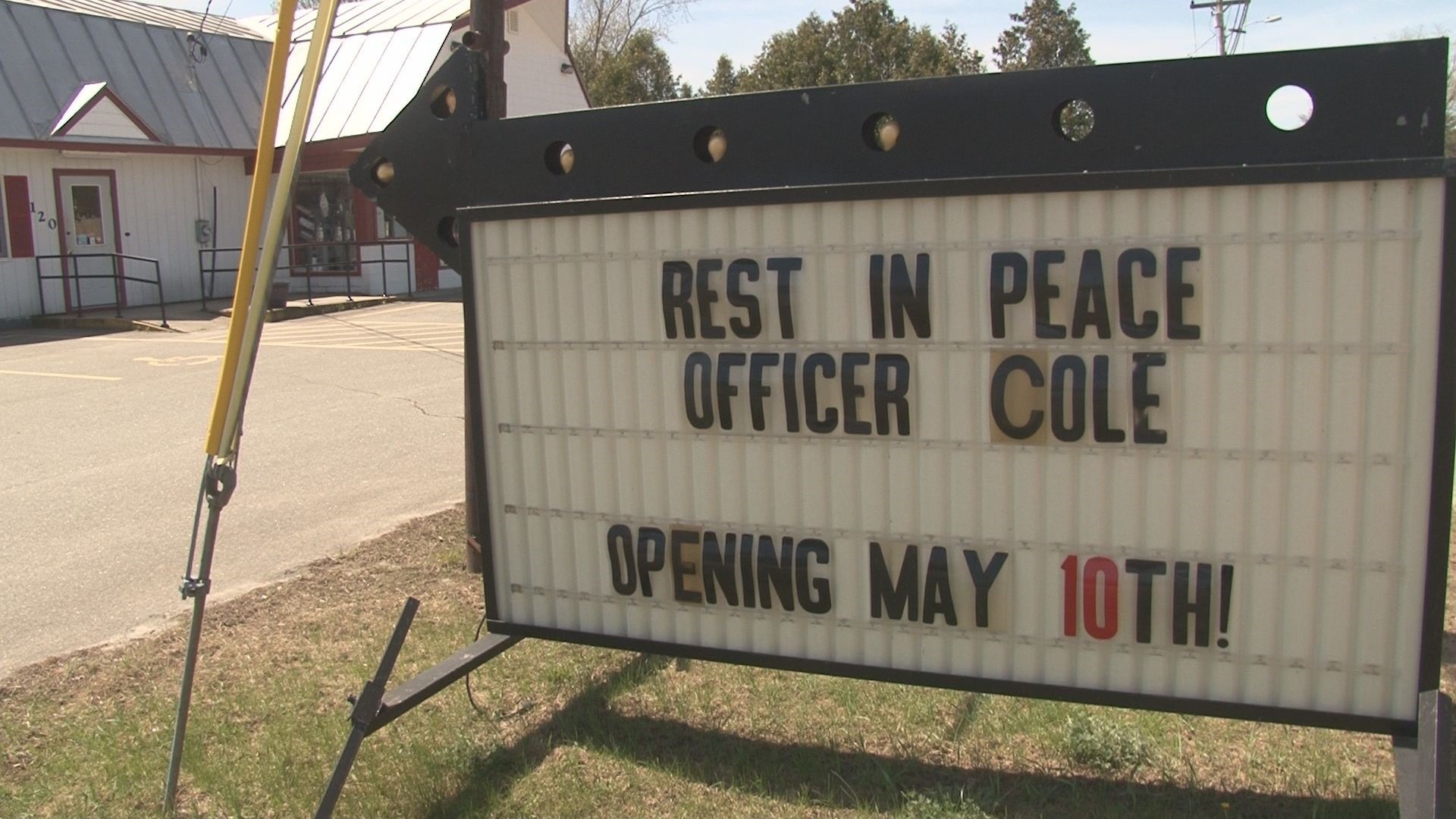 Norridgewock honors its fallen sheriff's deputy