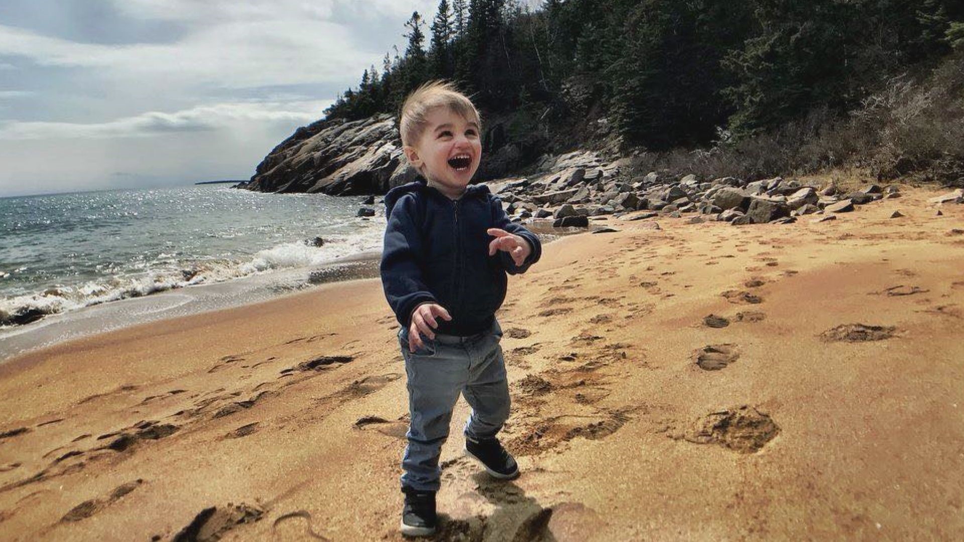 Nolan Desmond was diagnosed with Retinoblastoma, but his dad refused to let it stop him from 'seeing' the beauty of Maine and New England.