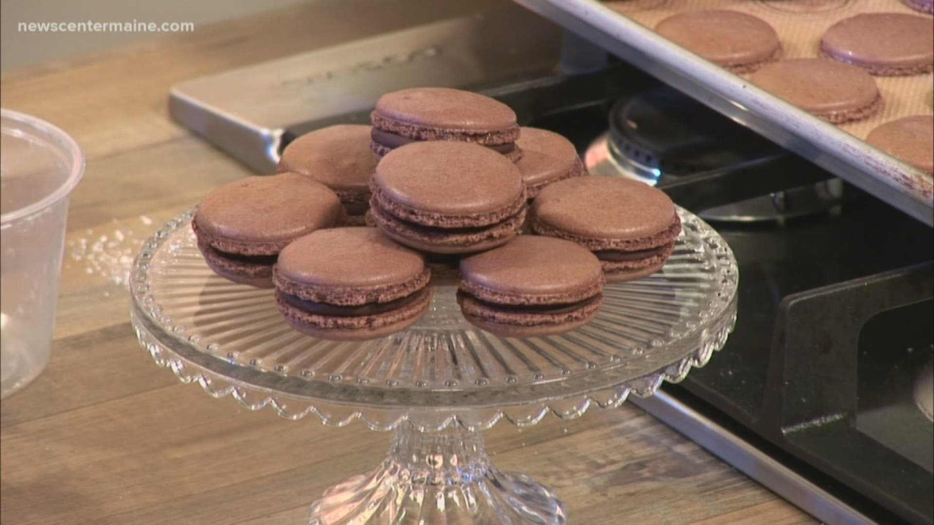Want a dessert to impress your friends? Kristen Lawson Perry of the 1690 House Bakeshop + Cafe in Wells shows us how to make mouth-watering chocolate macarons.