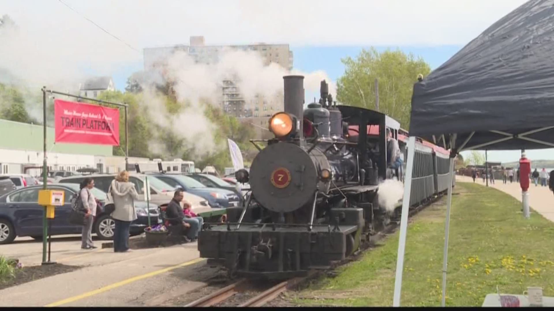Restored steam train back on one of Maine's 'smaller' railways