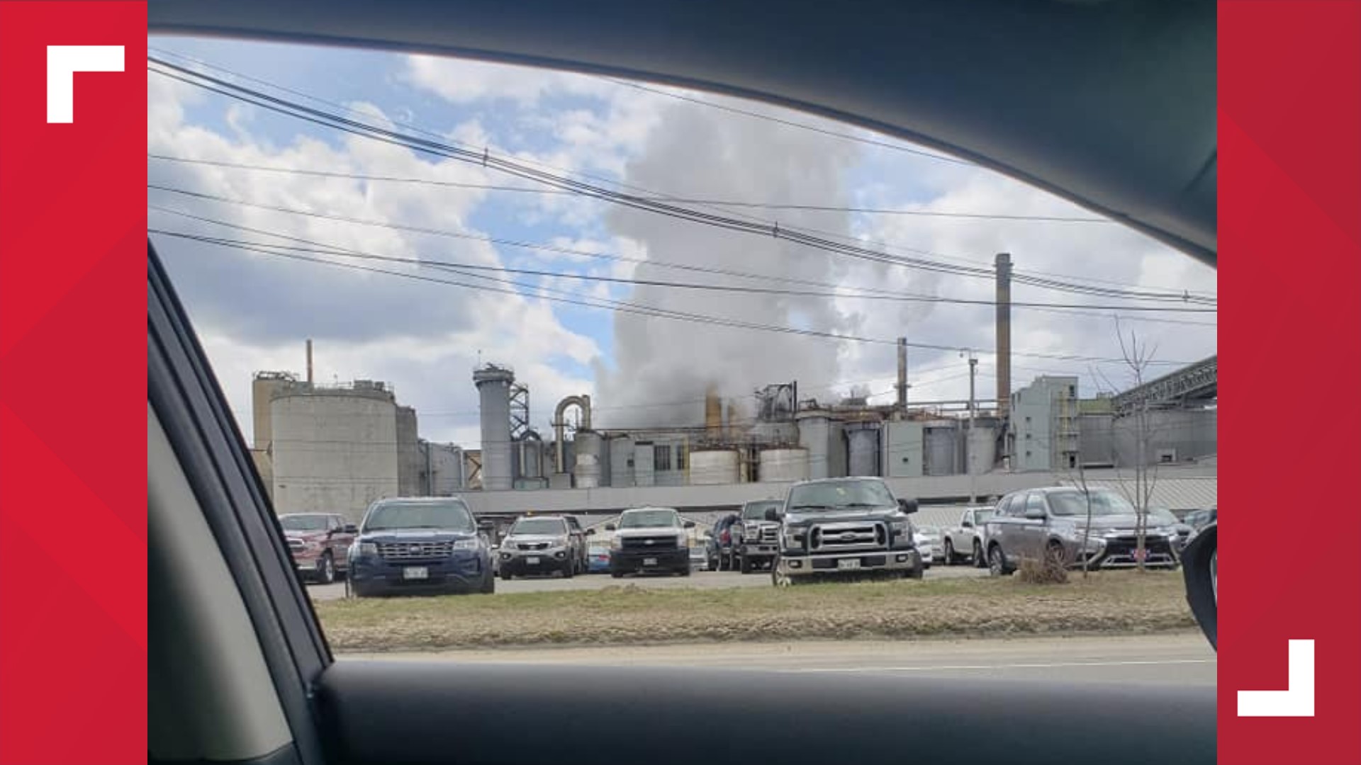 Massive explosion at paper mill in Jay, Maine