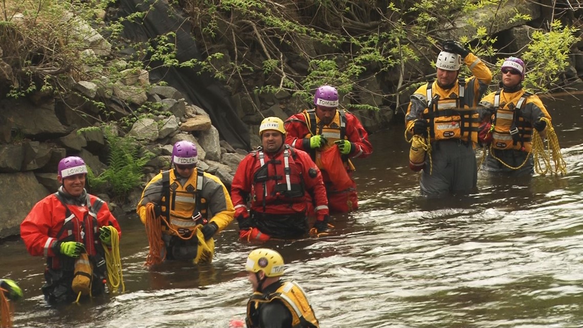 First responders learn water rescue techniques