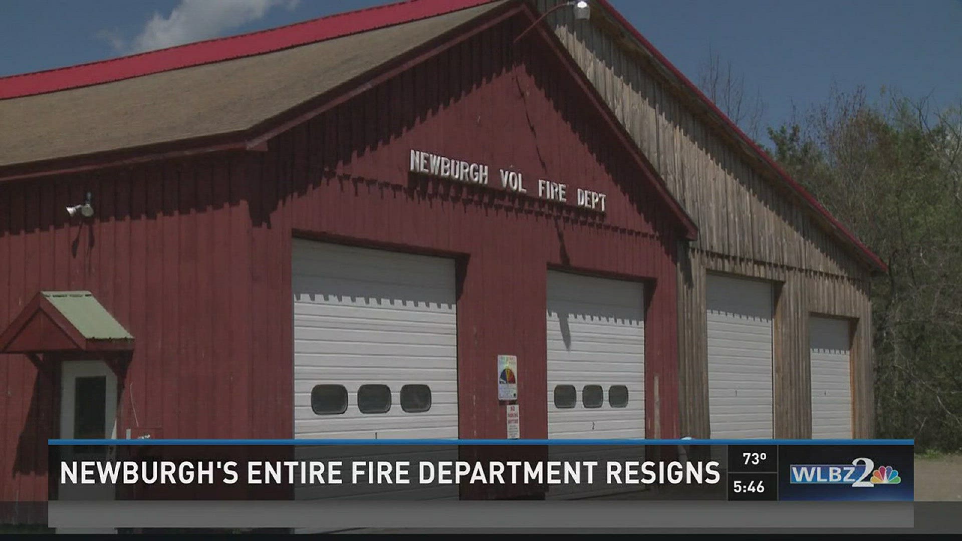 Volunteer firefighters in Newburgh resigned en masse Monday night after the town's Board of Selectmen refused to reappoint long-time chief, Glen Williamson.NEWS CENTER's Tennyson Coleman reports