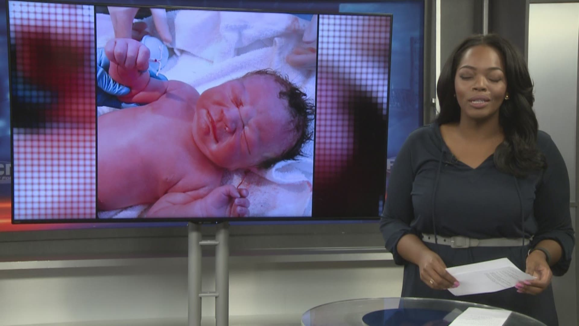 VERIFY Was this baby born with an IUD in his hand