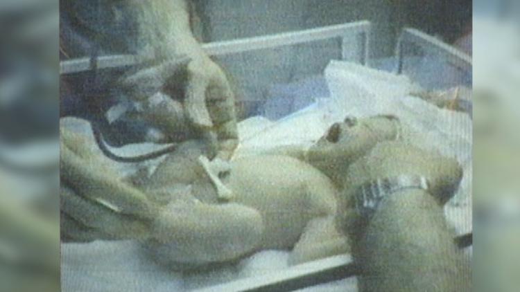 America's first 'test-tube baby' turns 40
