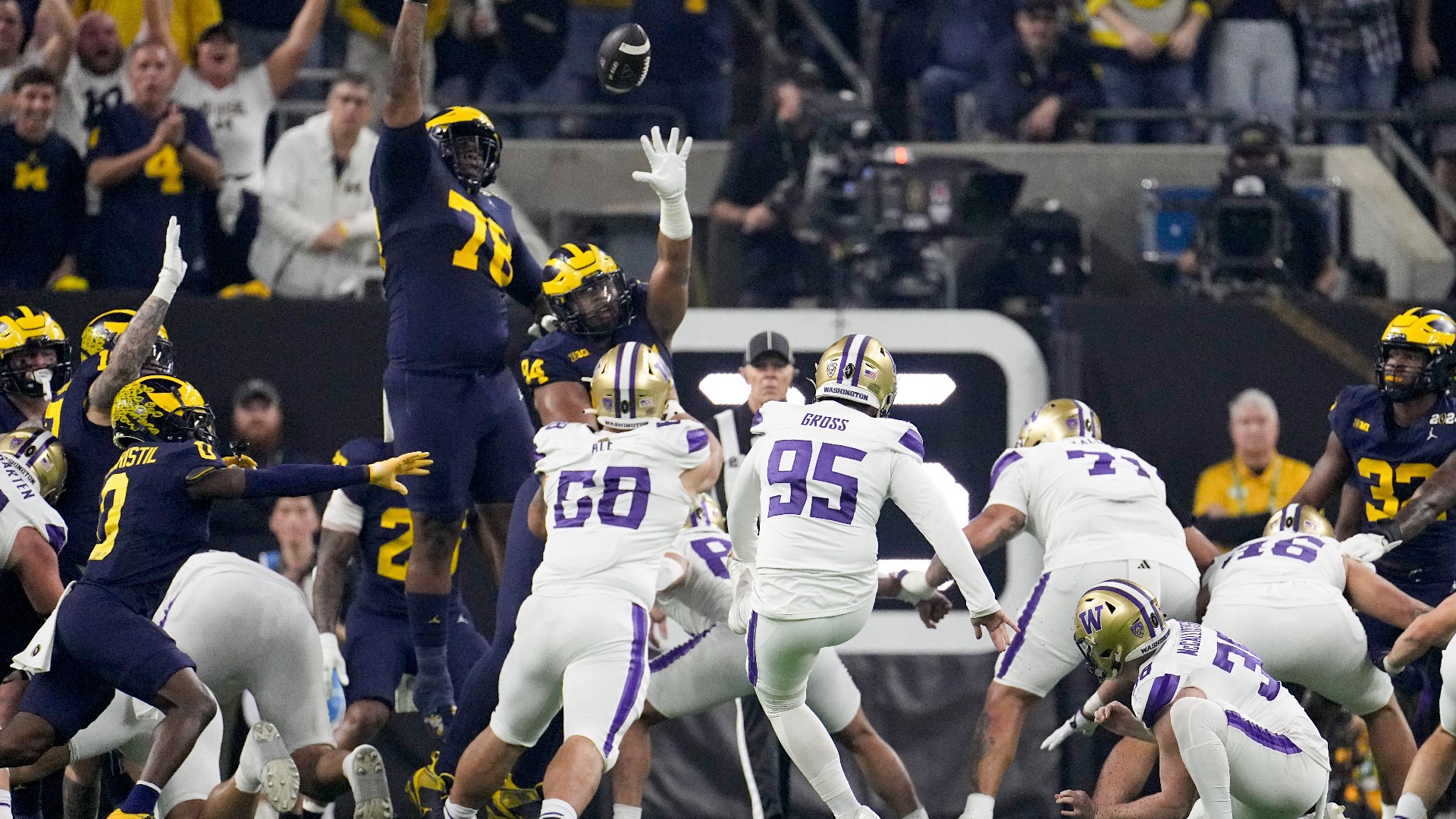 Michigan Defeats Washington 34-13 | Newscentermaine.com